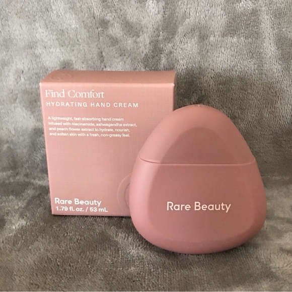 NWT Rare Beauty by Selena Gomez Find Comfort Hydrating Hand Cream - Picture 1 of 5